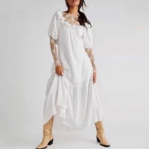 Elegant White Lace Sleeve Dress
